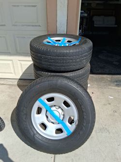 Used tires and rims chevy Colorado