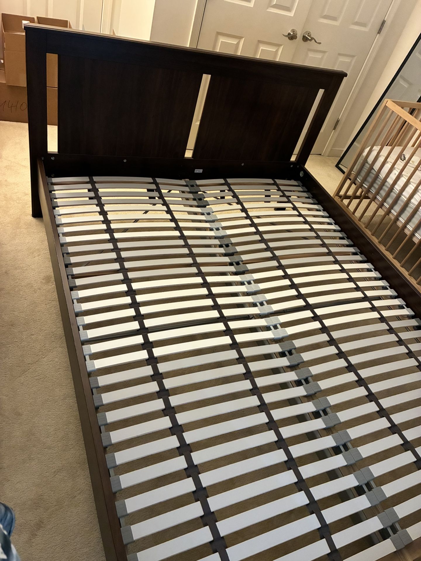 Queen size bed frame Songesand + Lonset