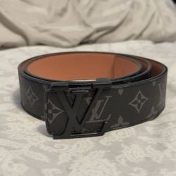 Black Louis Vuitton Belt