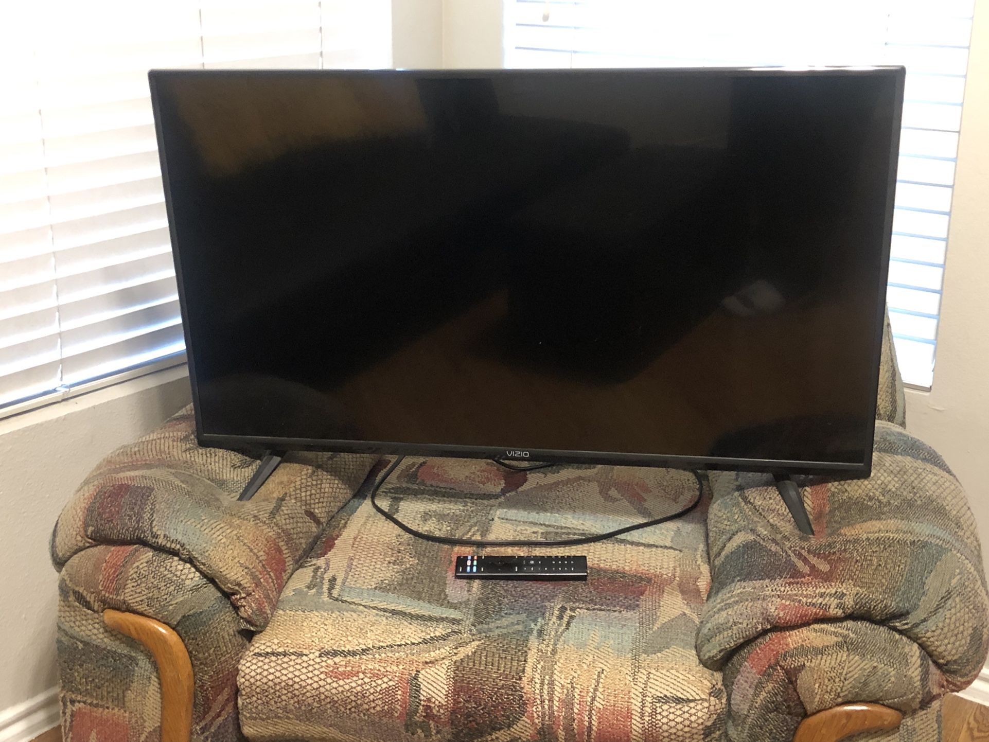 Vizio Smart TV with remote $60