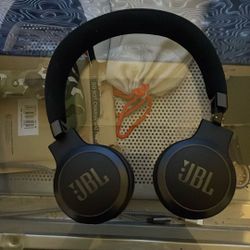 JBL Live 675 NC Black