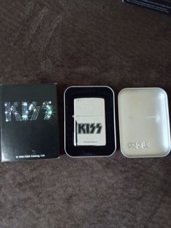 Kiss Band High Polished Chrome 1996 Zippo Lighter New 
