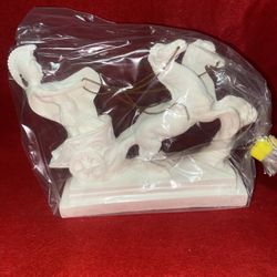 5 Inch x 5 Inch Alabaster Greek/Roman Chariot Imported From Greece (4 available)