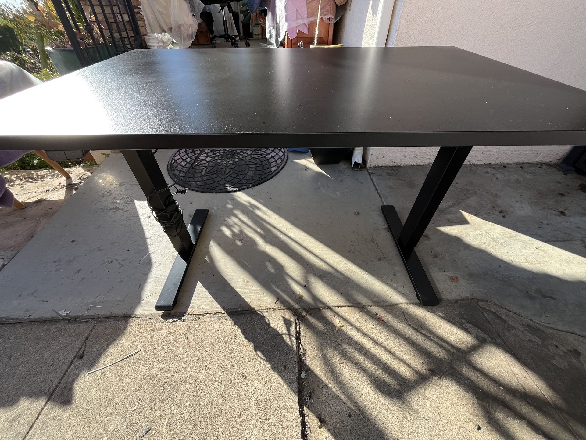 Electric Height Adjustable Standing Desk