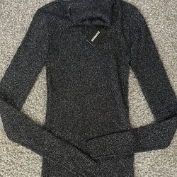 Women’s express turtleneck