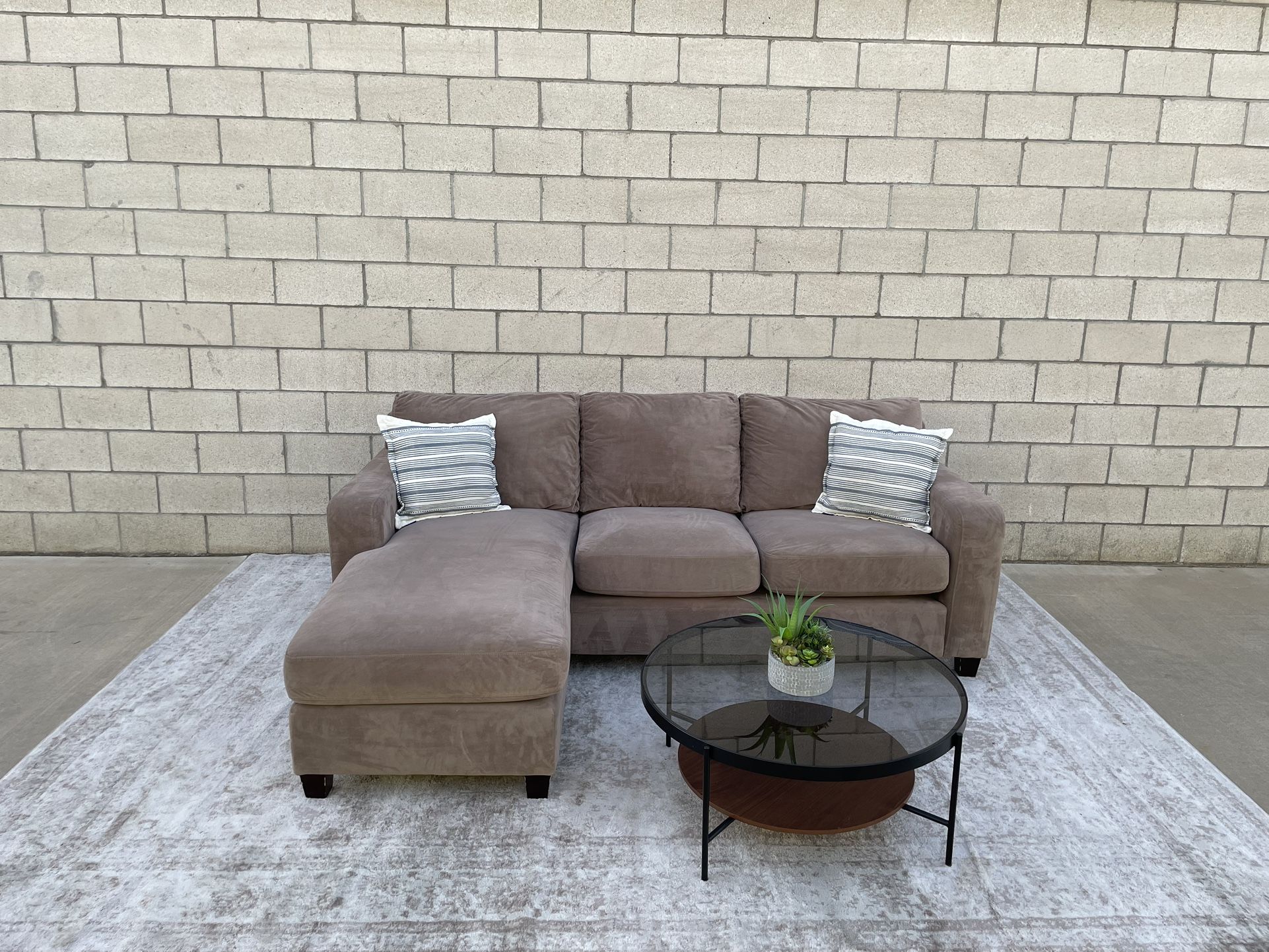 Costco Sectional Couch Sofa Reversible Chaise