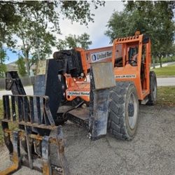 10K 56' Reach Forklift - SkyTrak 1054