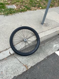 throne rim its bent but still works