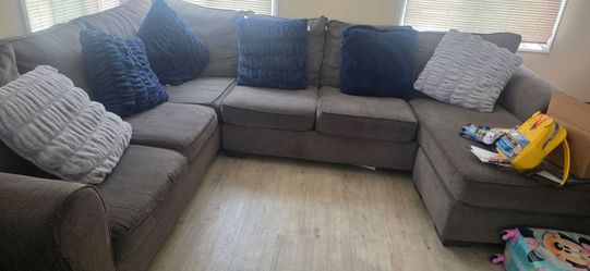 Sala Tipo L