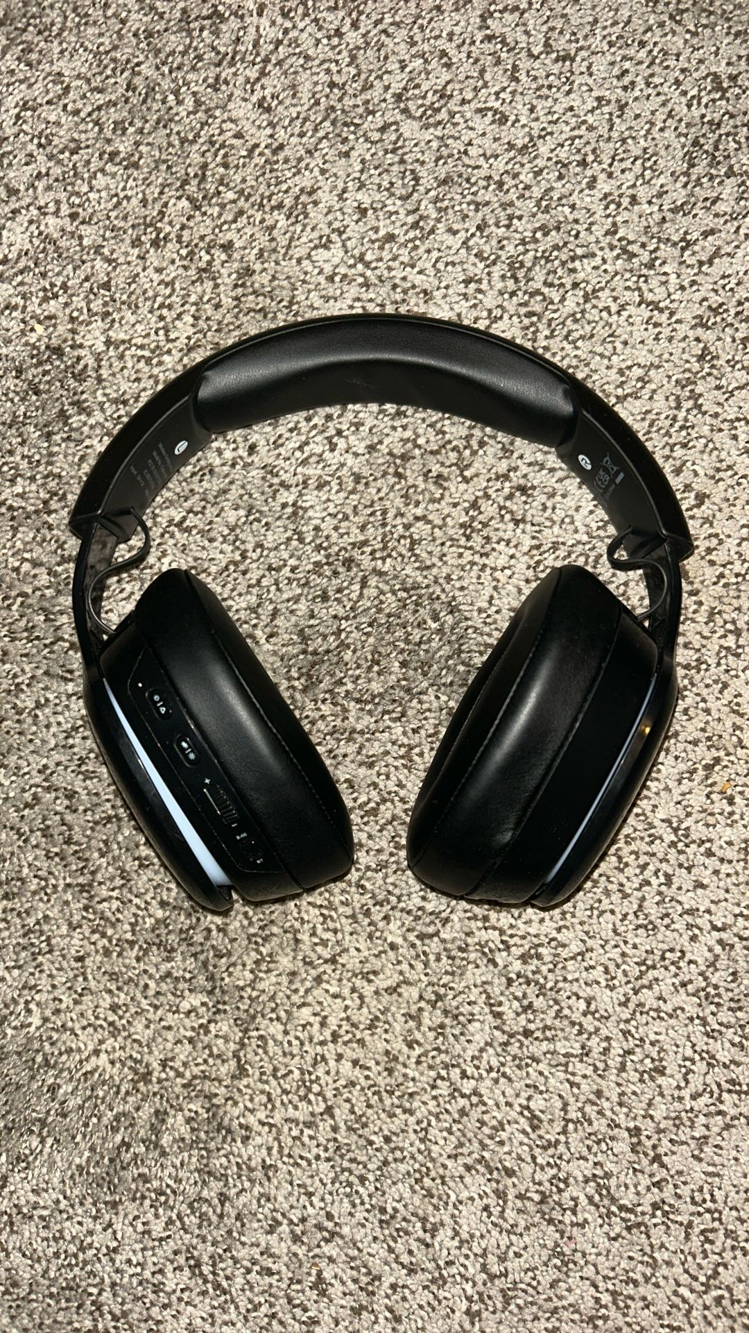 Bluetooth/Wired Headphones With Mic Piece And Webcam! (Click On Photos To See Full Image)