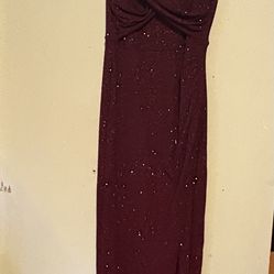 Burgundy Windsor press for prom