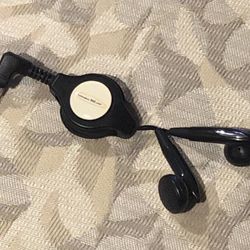 Pharmaceutical Rep Topamax 360 Retractable Black Earbuds with Aux Plug Collectible 