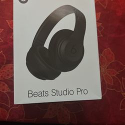 Beats Studio Pro 