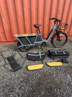 Velotric Packer 1 Cargo E-Bike – Only 208 Miles – Loaded