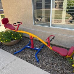 Gym dandy 360 Spinning Teeter Totter
