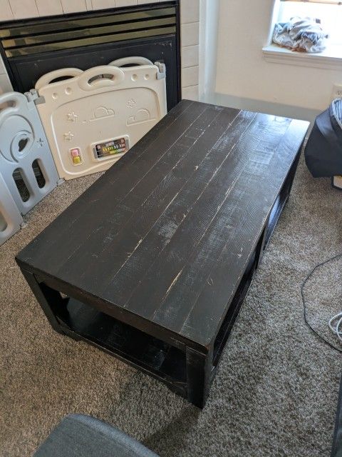Solid Wood Lift-top Coffee Table
