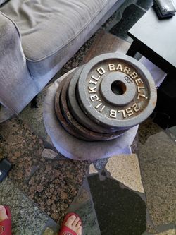 Olympic weights and curl bar