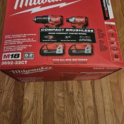 Milwaukee Brushless Drill Driver Set