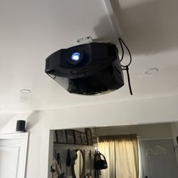 Sony Projector NOT FREE