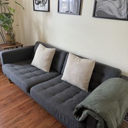 Modern & Comfy Couch