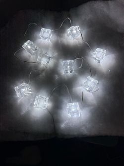 Dept 56 Ten Ice Cube LED String Lights set