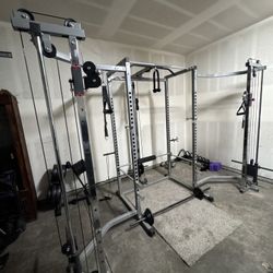 COMPACT 2X2 POWER RACK W/ LAT PULL STATION