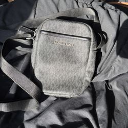 Michael Kors Crossbody Bag