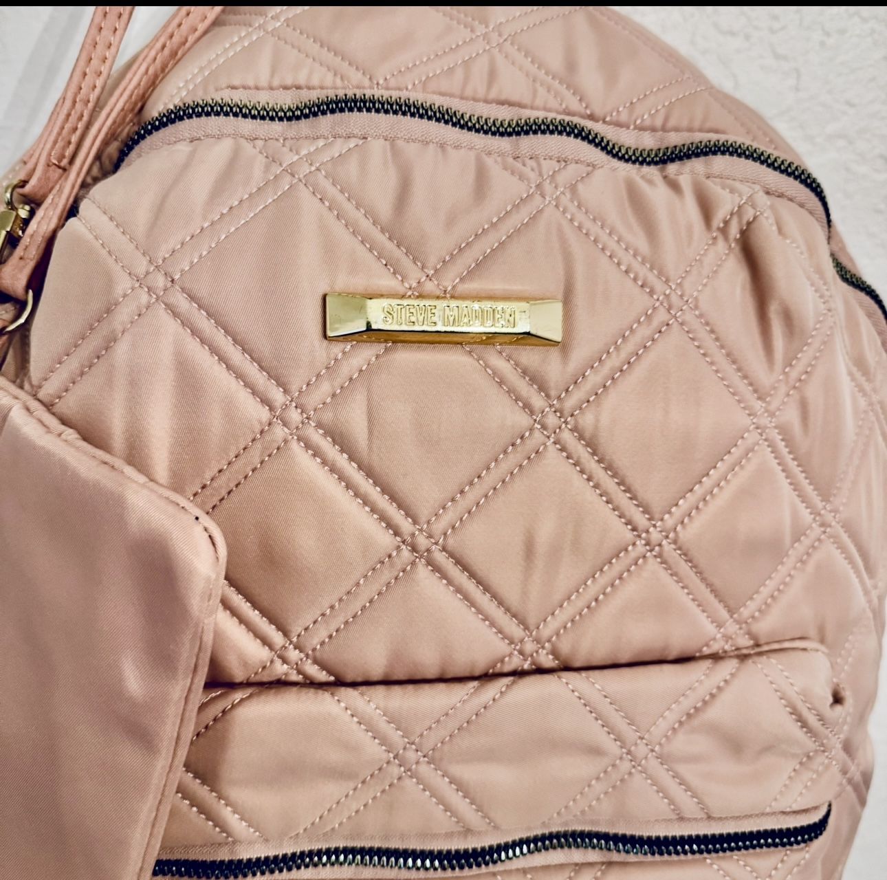 STEVE MADDEN BACKPACK / WOMEN BAG