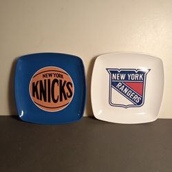 Vtg. New York Knicks & New York Rangers Melamine Trays
