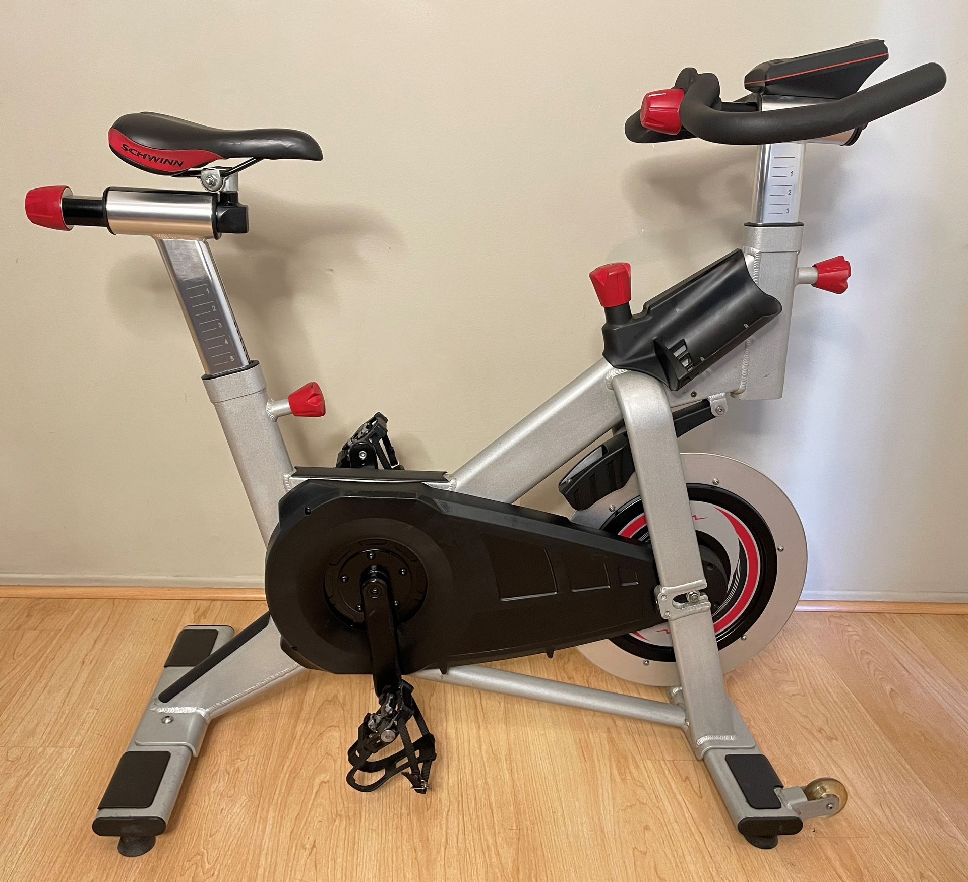 Freemotion S11.9 Spin Bike Cycle Spinning Studio Trainer Exercise Bicycle Workout Stationary Cyclin for Sale in San Dimas CA OfferUp