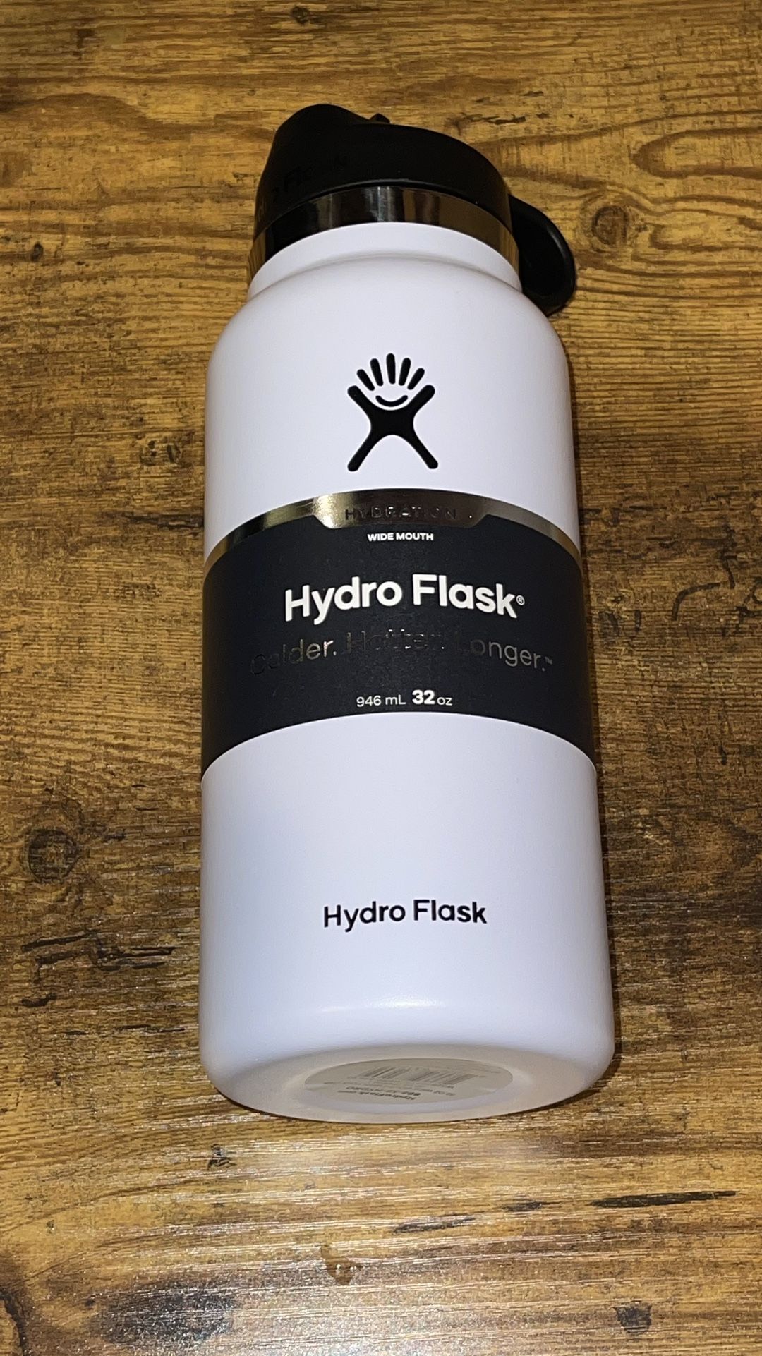 New Waterbottle 32 Oz Hydroflask White.