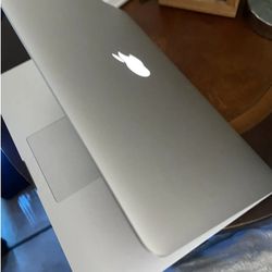 Apple Mac Labtop