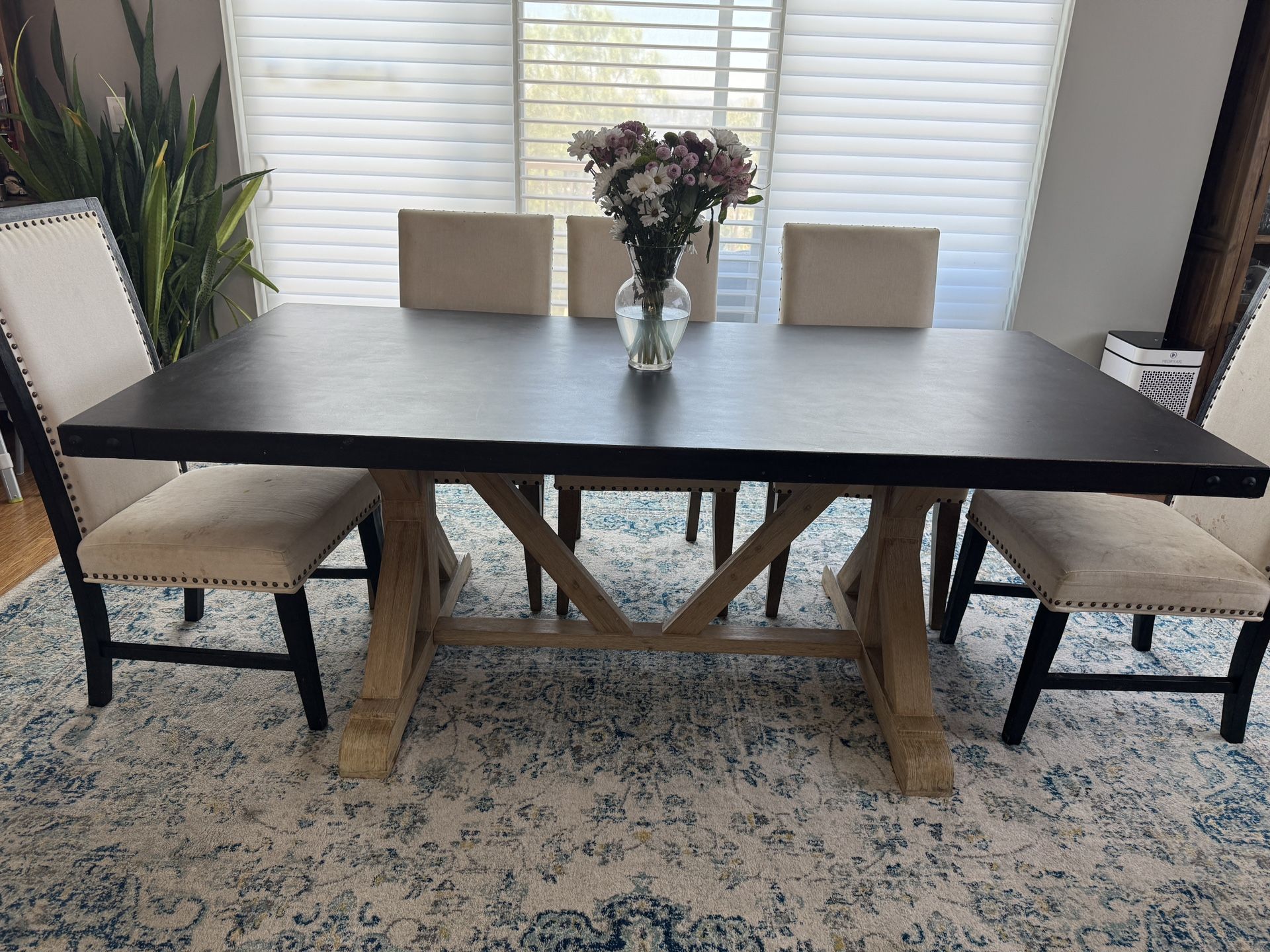 Free Table
