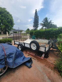 Trailer 6 ft 8.5 inches x 12 ft