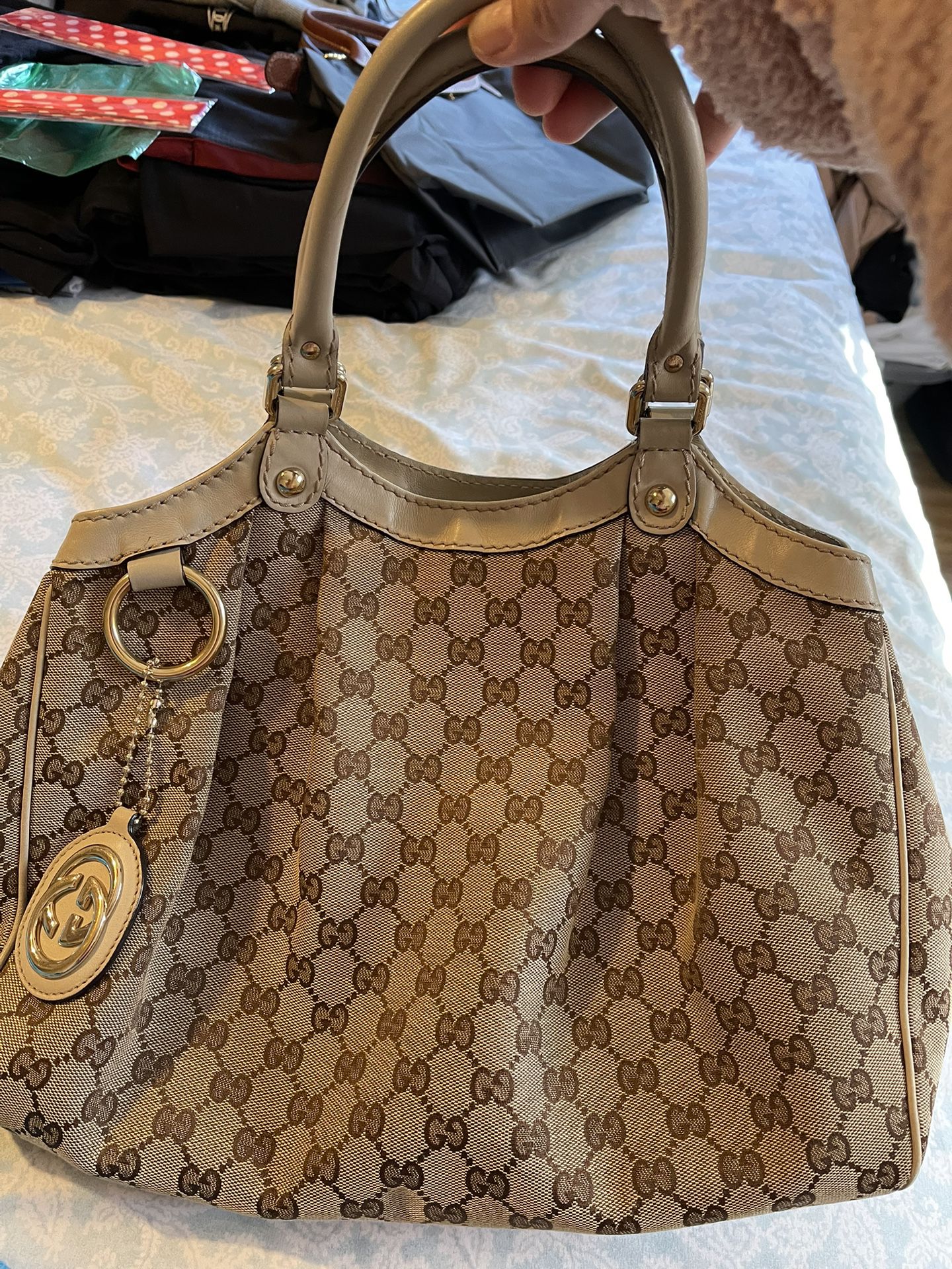 Gucci Sukey Tote bag