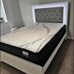 New queen o Mattress $40 Down 