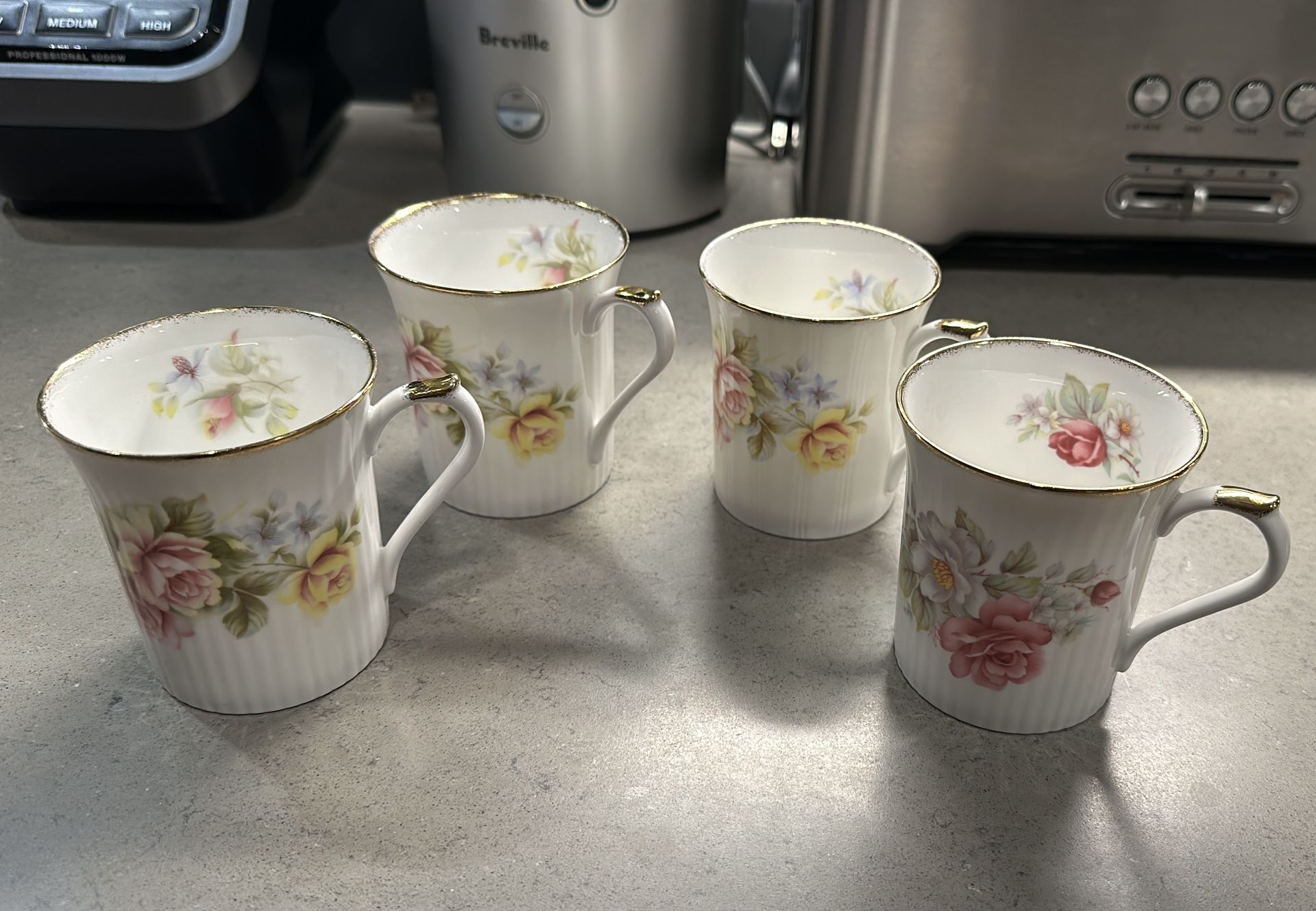 Vintage Royal Heritage mug Bone China Made in England