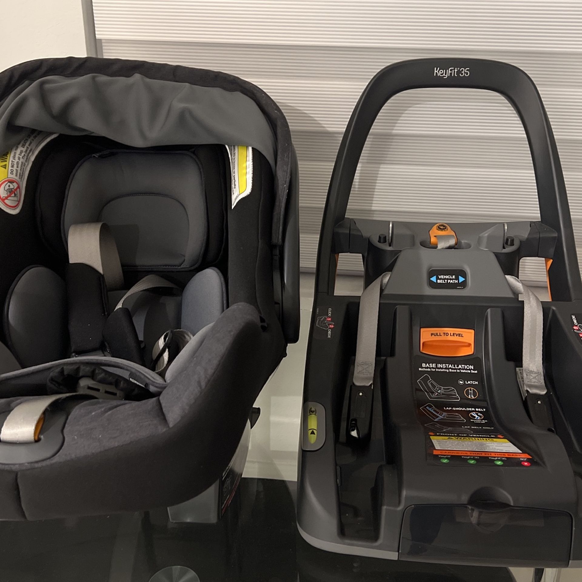 Car Seat. Chicco KeyFit 35 Clear Tex Infant Car Seat - Shadow