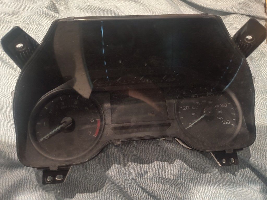 17-19 Ford Super Duty Gauge Cluster