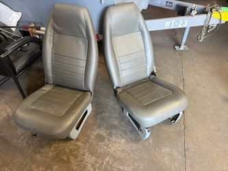 Bucket seats