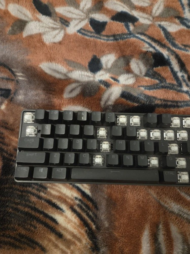 Steelseries Mini Pro Wireless Bluetooth Keyboard 