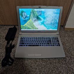 MSI Light Gaming/Creativity Laptop Windows 11
