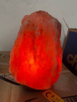 Natural Himalayan Pink Salt Lamp with Wooden Base (7 Inches)