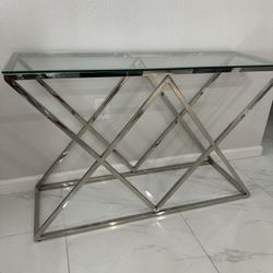 glass table entrance