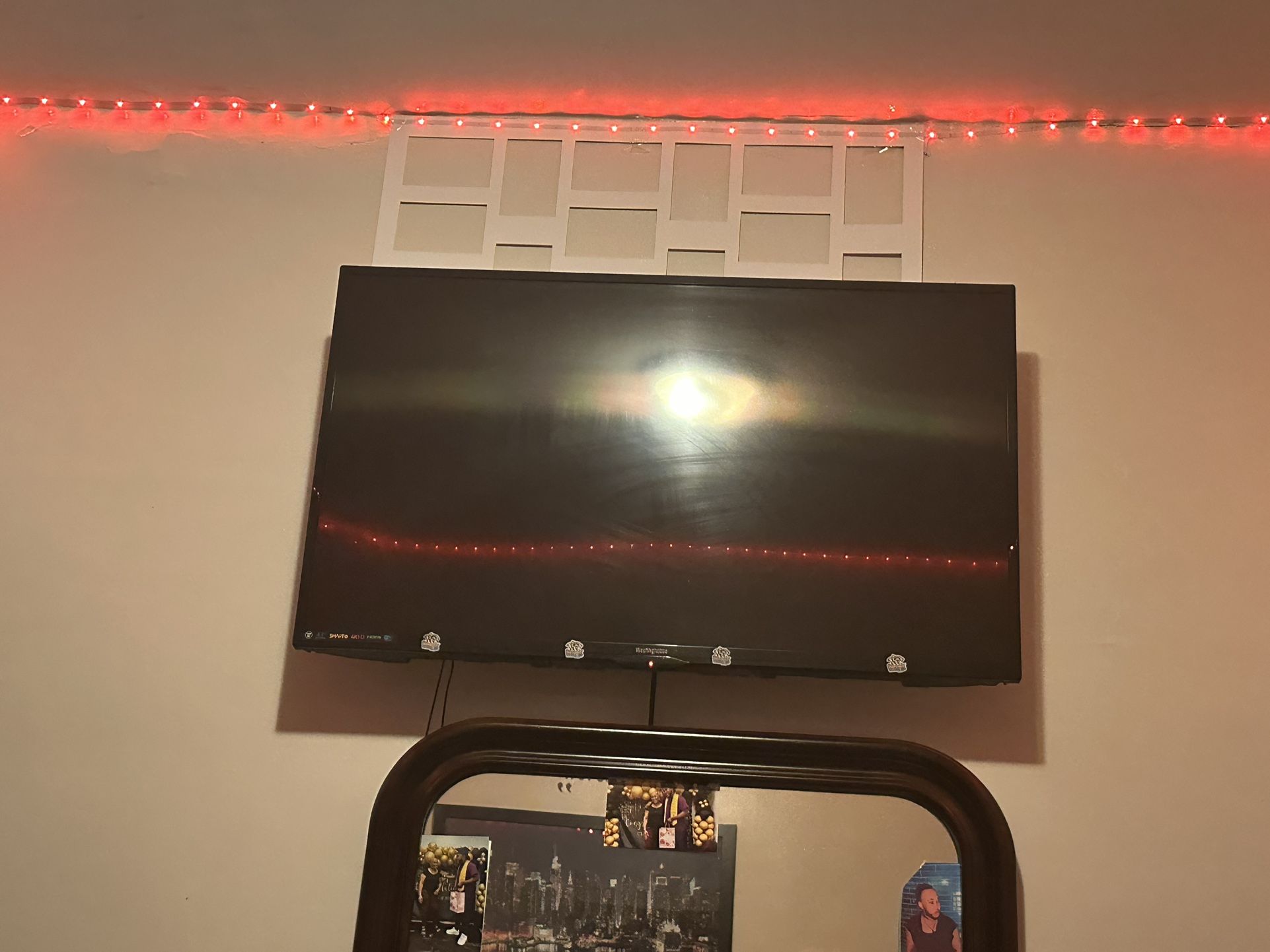 43 Inches Smart Tv  $150