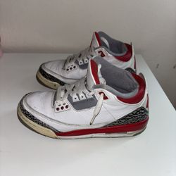 AUTHENTIC JORDAN 3 “Fire Red” Retros 