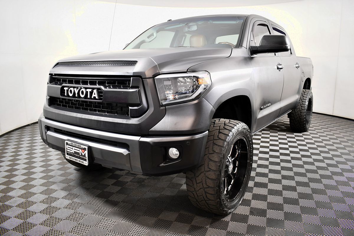 2016 Toyota Tundra 4WD Truck