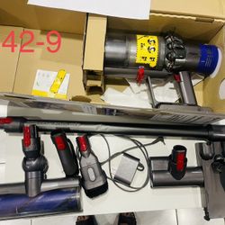 Dyson V10 Cyclone Total Clean+ Vacuum 