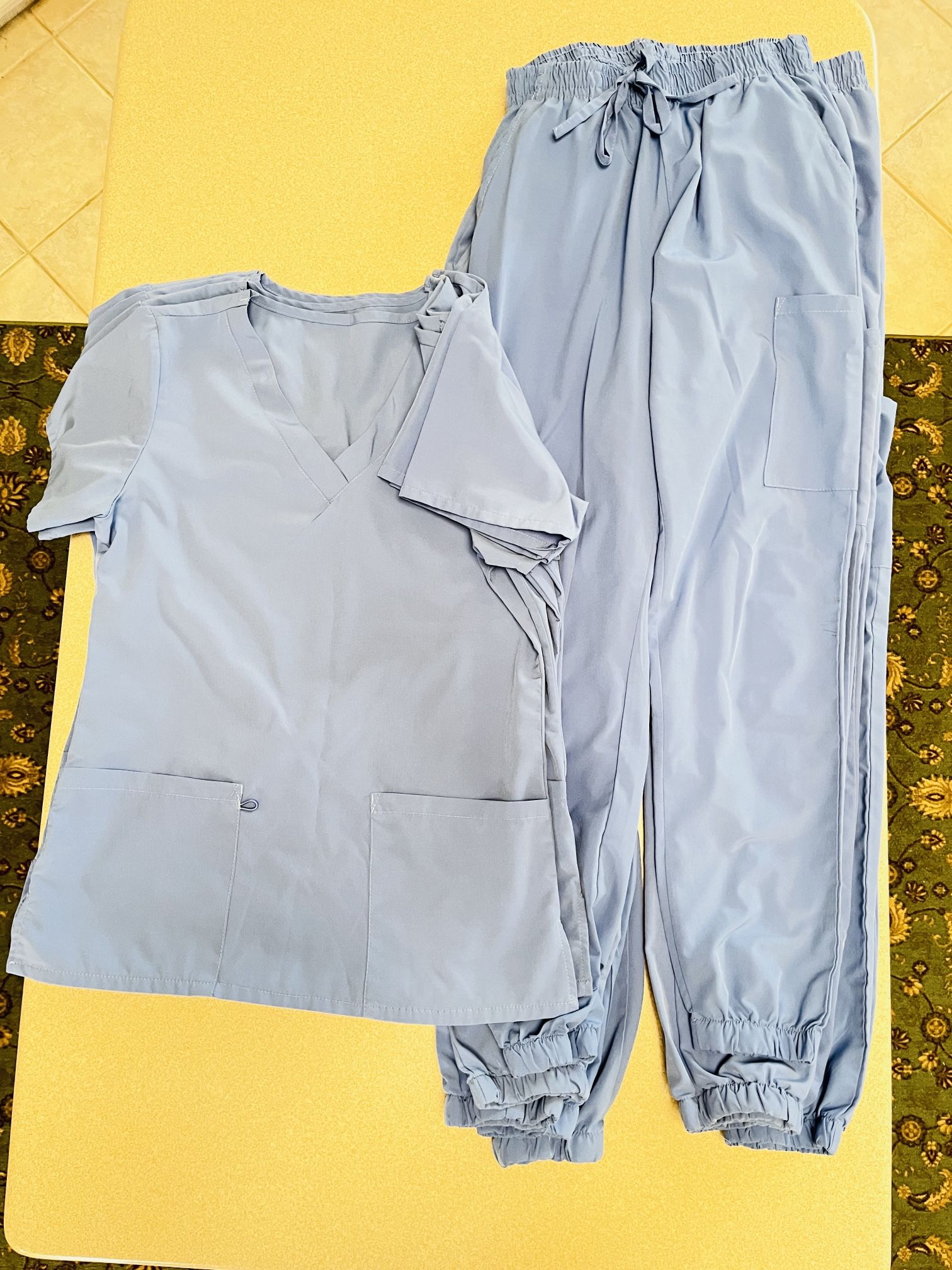 Set Of 5 Women's Solid Stretch Medical Uniform Scrub Set V Neck Top Cargo Tapered Jogger Pants Ceil Blue S