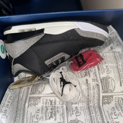 Levi 3s 